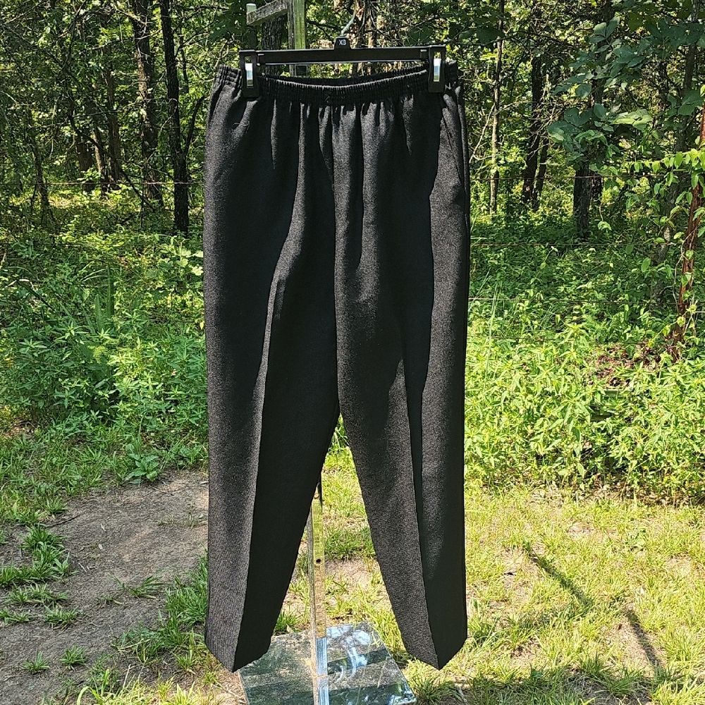 Alfred Dunner Women's Size 10 Proportioned Medium Black Polyester Pants 9109 New